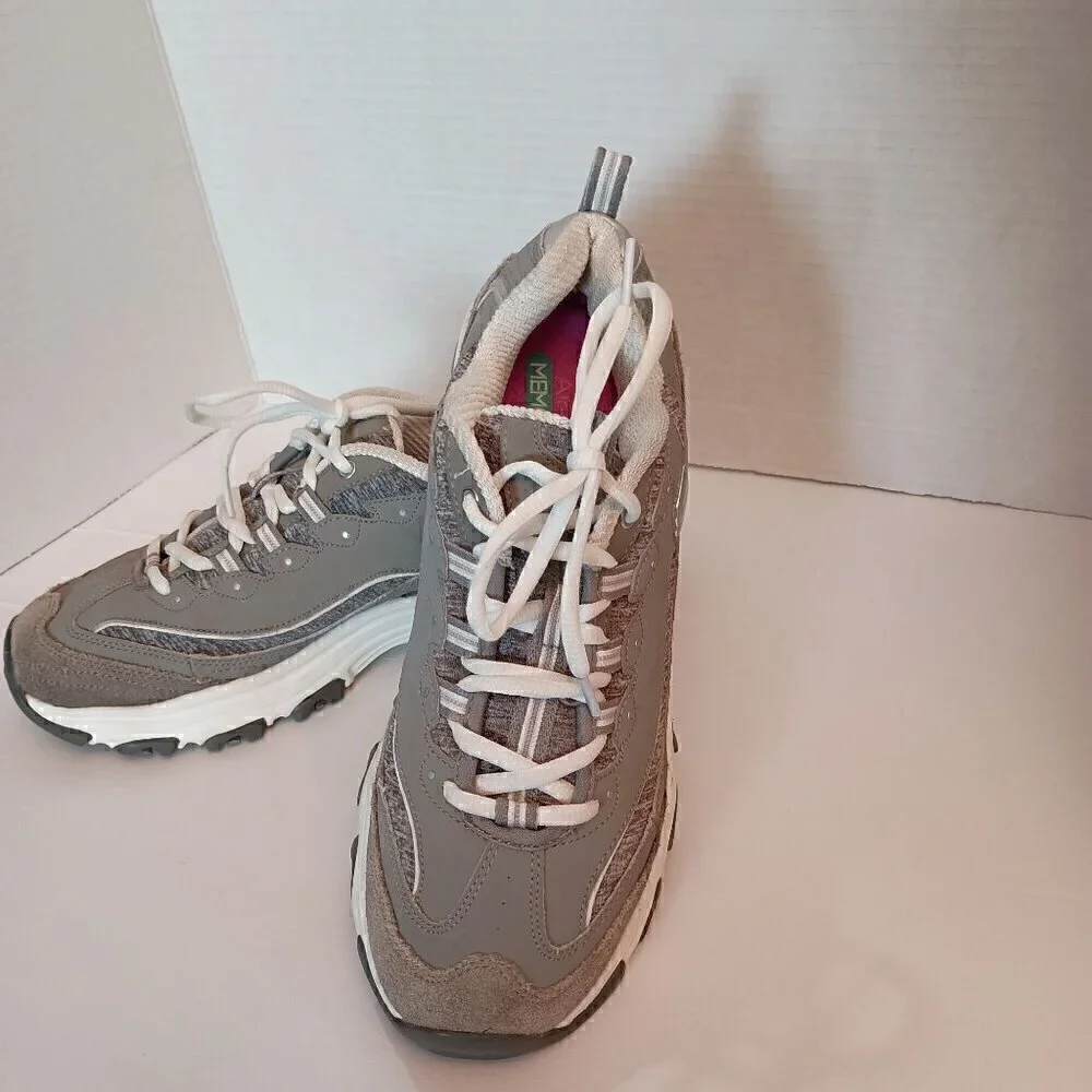 Sketchers D’Lites 11936W Air-Cooled Memory Form Sneakers